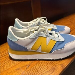 New Balance Women's Sneakers in Blue, Yellow, and White